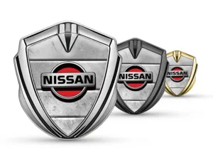 Nissan Emblema Metal Insignia Actual Acabado Excelso Tacto